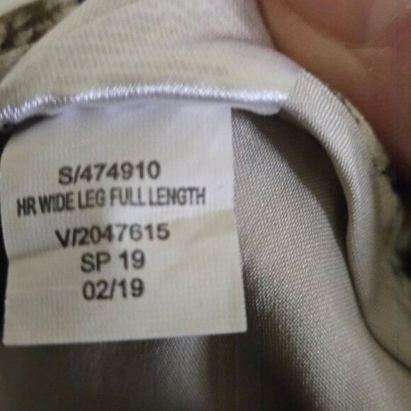 Banana Republic Wide Leg High Rise Python Print Pants Size 4 - Picture 9 of 9